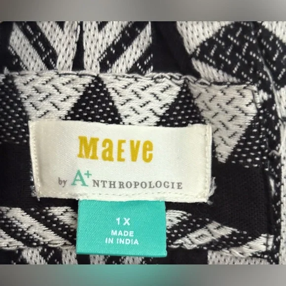 Maeve Monochrome Geometric Long Sleeve Dress - Picture 13 of 16